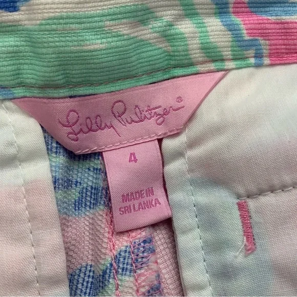 Lilly Pulitzer Addie Shorts Pink Pout Barefoot Princess Seashell. Size 4. - Picture 5 of 6